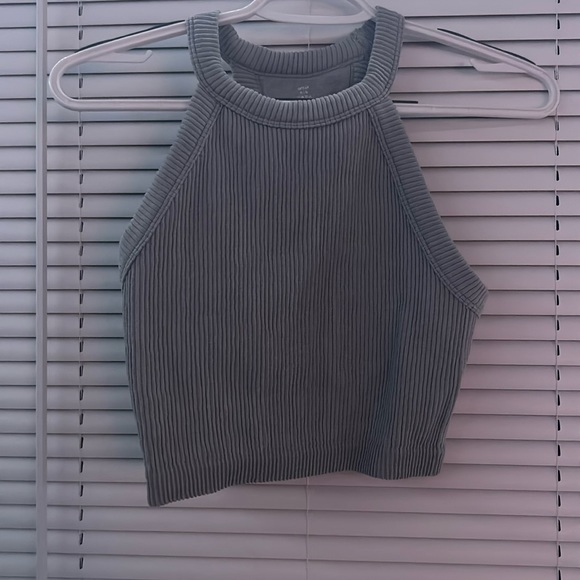 cropped gray aerie top. double lined. - Picture 1 of 2